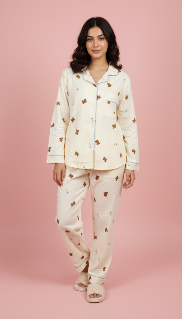 Teddy_Turned-Side-1761739897256 Teddy_Turned-Side-1761739897256